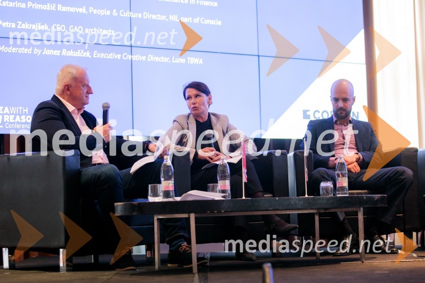  Janez Rakušček, izvršni kreativni direktor Luna TBWA;  Katarina Babnik, psihologinja;  Blaž  Ferenc, A1 SlovenijaČaj z razlogom z naslovom Blagovna znamka delodajalca in prihodnost delovnega okolja