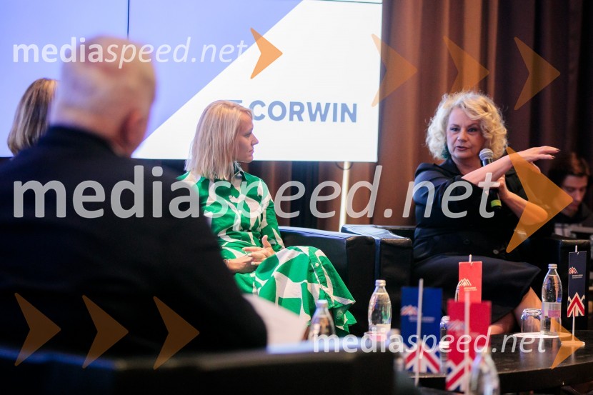  Katarina Primožič Ramoveš, direktorica področja ljudje in kultura, NIL d.o.o.;  Petra Zakrajšek, arhitektkaČaj z razlogom z naslovom Blagovna znamka delodajalca in prihodnost delovnega okolja