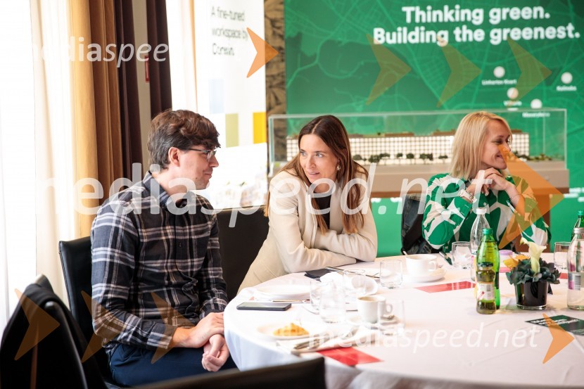  ... ;  ... ;  Katarina Primožič Ramoveš, direktorica področja ljudje in kultura, NIL d.o.o.Čaj z razlogom z naslovom Blagovna znamka delodajalca in prihodnost delovnega okolja