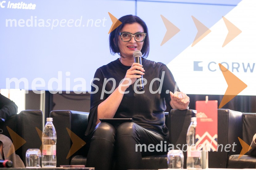  Simona Špilak, direktorica, BOC InstituteČaj z razlogom z naslovom Blagovna znamka delodajalca in prihodnost delovnega okolja