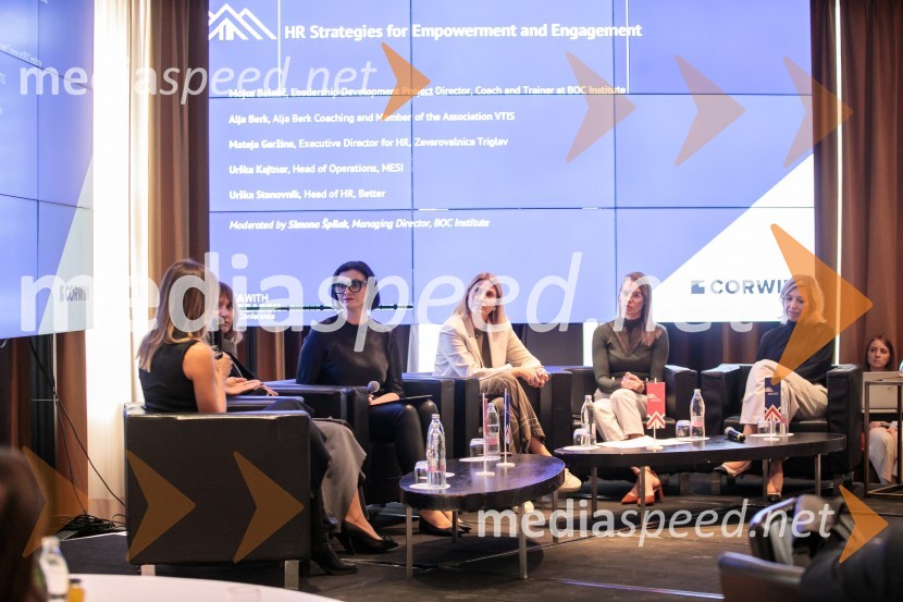  Simona Špilak, direktorica, BOC Institute;  Urška Kajtner, vodja operative, Mesi d.o.o.;  Urška Stanovnik, vdja kadrovske službe, Better;  Mojca Balanč, mentorica, trenerka, coachinja in svetovalka, BOC InstituteČaj z razlogom z naslovom Blagovna znamka delodajalca in prihodnost delovnega okolja