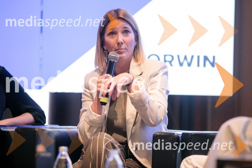  Urška Kajtner, vodja operative, Mesi d.o.o.Čaj z razlogom z naslovom Blagovna znamka delodajalca in prihodnost delovnega okolja