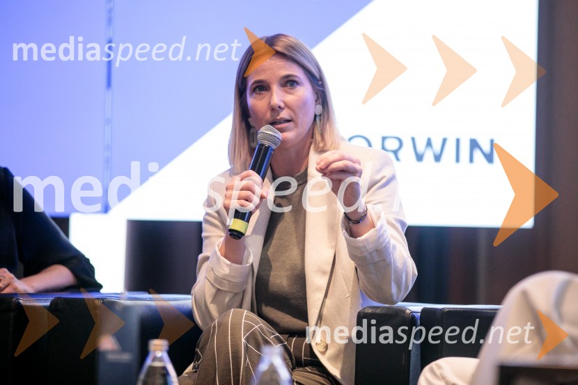  Urška Kajtner, vodja operative, Mesi d.o.o.Čaj z razlogom z naslovom Blagovna znamka delodajalca in prihodnost delovnega okolja