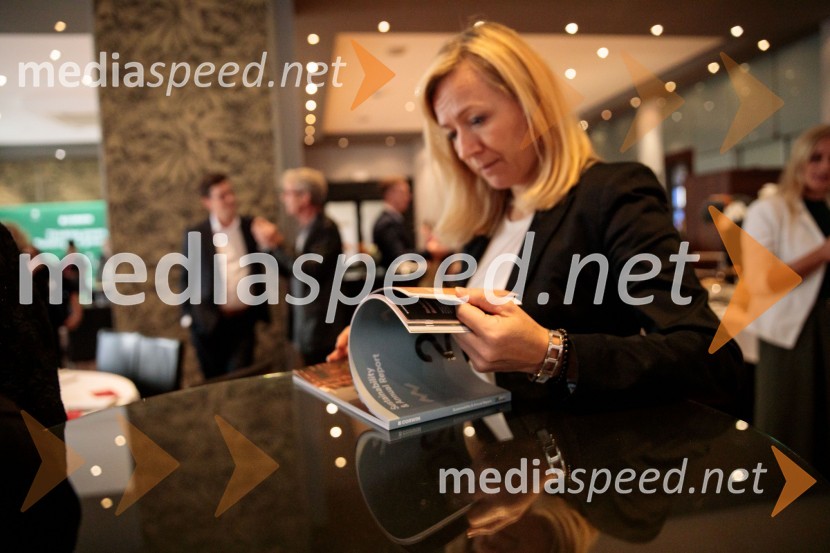  Katarina Konda, Mestna občina LjubljanaČaj z razlogom z naslovom Blagovna znamka delodajalca in prihodnost delovnega okolja