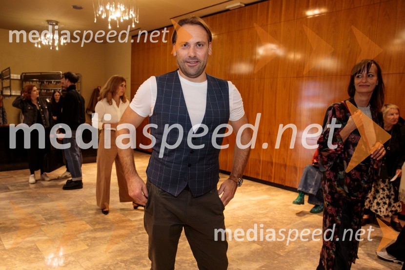  Rok Kunaver, igralecKazimir in Karolina, premiera drame na odru MGL