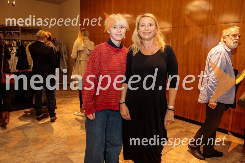  Lola Doma;  Tatjana Doma, dramaturginja SLG CeljeKazimir in Karolina, premiera drame na odru MGL