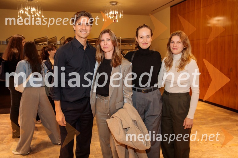  Luka Mesec, podpredsednik vlade in minister za delo, družino, socialne zadeve in enake možnosti;  ... ;  ... ;  ... Kazimir in Karolina, premiera drame na odru MGL