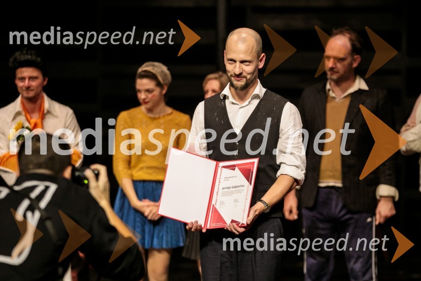  Jernej Gašperin, igralecKazimir in Karolina, premiera drame na odru MGL