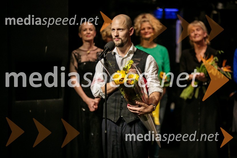  Jernej Gašperin, igralecKazimir in Karolina, premiera drame na odru MGL