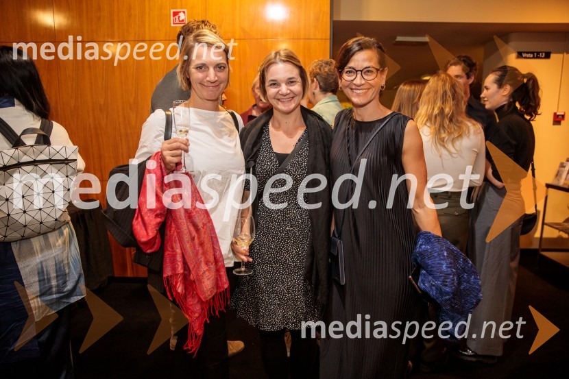  ... ;  Kim Komljanec, svetovalka ministrice za kulturo;  Simona  Belle, služba za stike z javnostmi MGLKazimir in Karolina, premiera drame na odru MGL