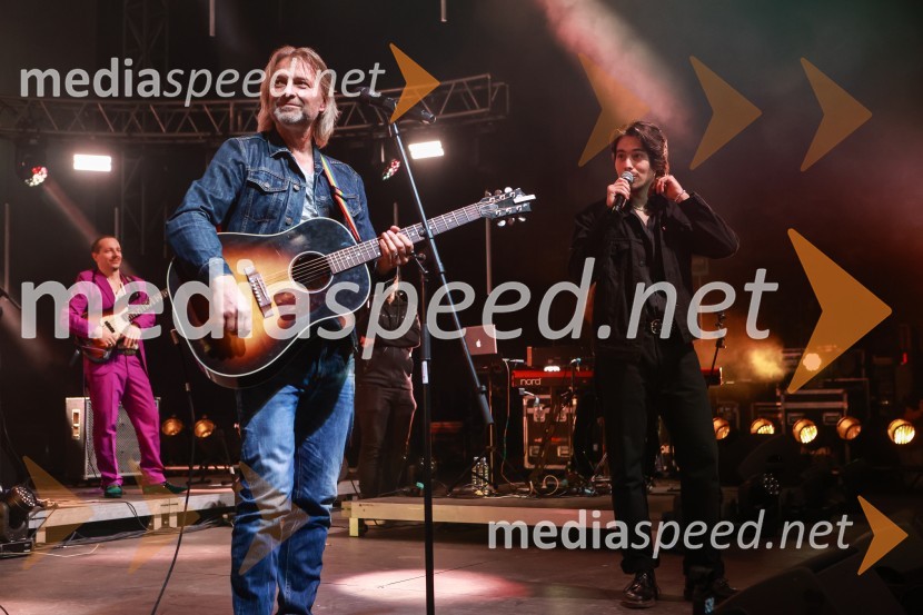  Miha Guštin-Gušti, glasbenik;  Bojan Cvjetićanin, Joker OutGušti s prijatelji proslavil 40 let glasbene kariere