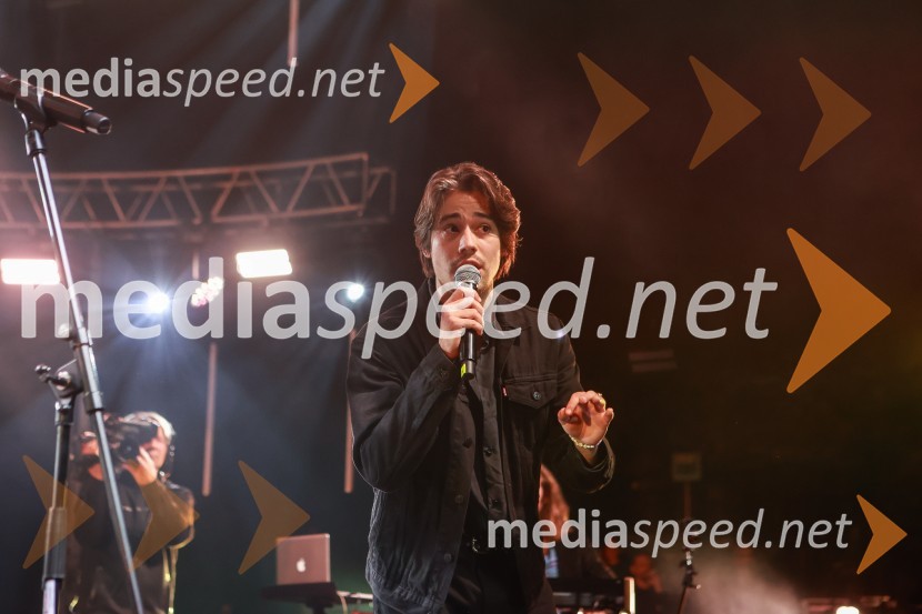  Bojan Cvjetićanin, Joker OutGušti s prijatelji proslavil 40 let glasbene kariere