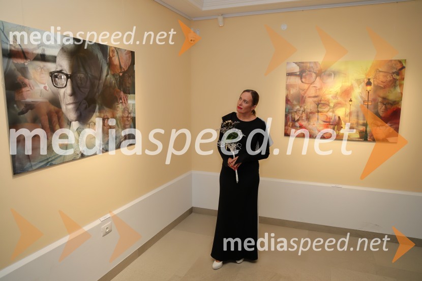  Alenka Slavinec, fotografinjaOdprtje razstave No. 108 – Boris Pahor