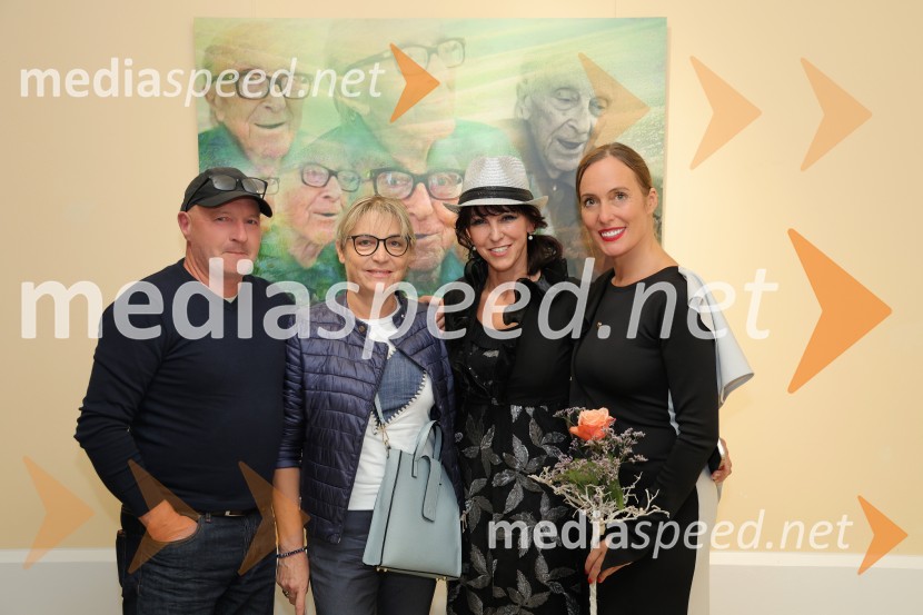  ... ;  ... ;  Alenka Slavinec, fotografinja;  ... Odprtje razstave No. 108 – Boris Pahor