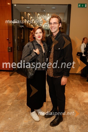  Nina  Ramšak Marković, režiserka;  Matic Maco Lukšič, igralecČas za veselje, premiera drame v MGL