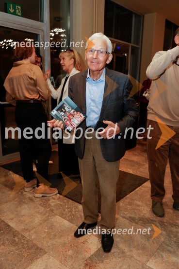  Tone Peršak, režiserČas za veselje, premiera drame v MGL