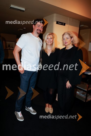  ... ;  ... ;  Hermina Kovačič, strokovnjakinja za komuniciranjeČas za veselje, premiera drame v MGL