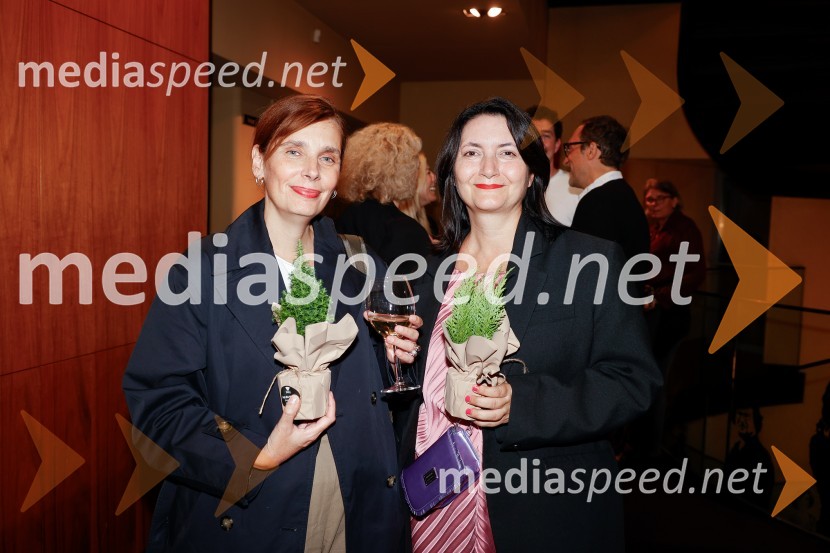  Anja Suša, režiserka;  Petra Pogorevc, dramaturginja in avtoricaČas za veselje, premiera drame v MGL