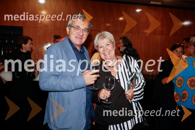  ... ;  Irena  Butoln, germanistkaČas za veselje, premiera drame v MGL