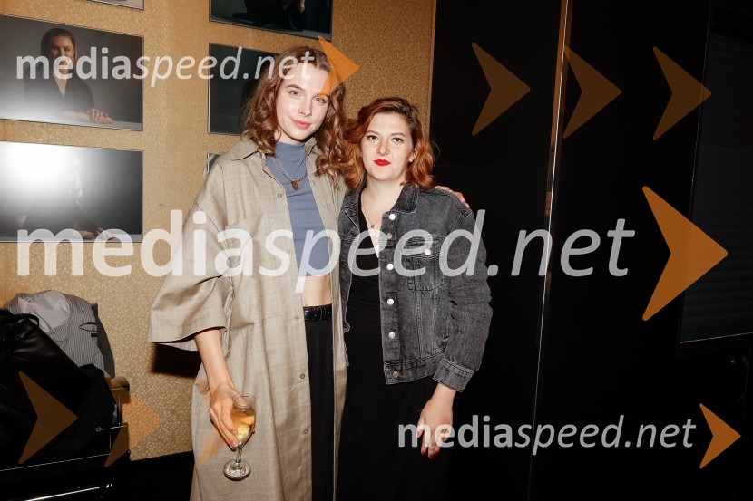  Klara Kuk, igralka, manekenka;  Nina  Ramšak Marković, režiserkaČas za veselje, premiera drame v MGL