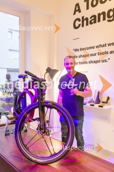 Odprtje kolesarske trgovine Noordung Store v središču Ljubljane