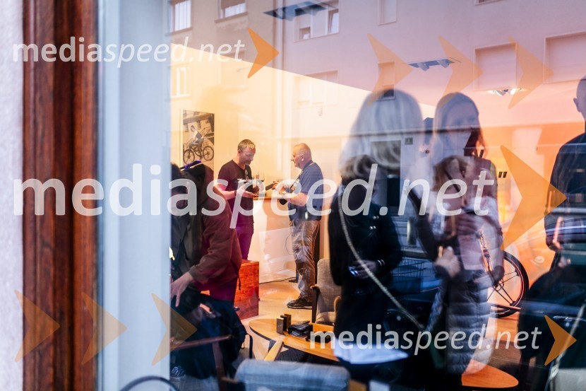Odprtje kolesarske trgovine Noordung Store v središču Ljubljane