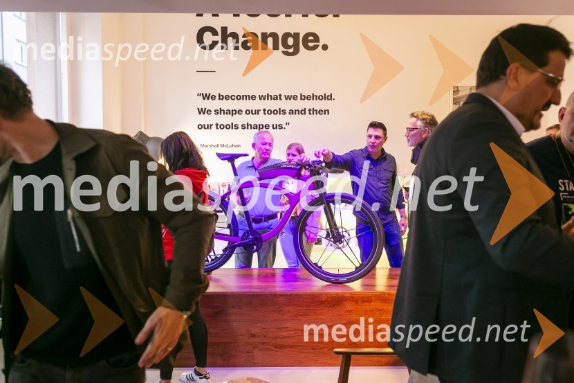 Odprtje kolesarske trgovine Noordung Store v središču Ljubljane