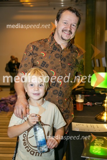  ... ;  Andrej  Težak-Tešky, stand-up komik, manager, producent, tekač na dolge proge in dobrodelnež15. obletnica Kina Šiška z glasbeno skupino Freekind