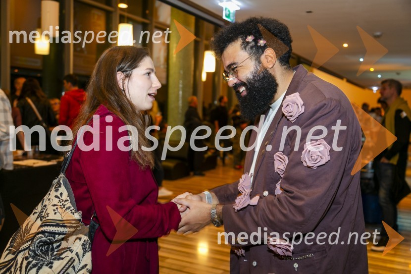  ... ;  Tschimy Obenga, glasbenik, glasbeni producent15. obletnica Kina Šiška z glasbeno skupino Freekind