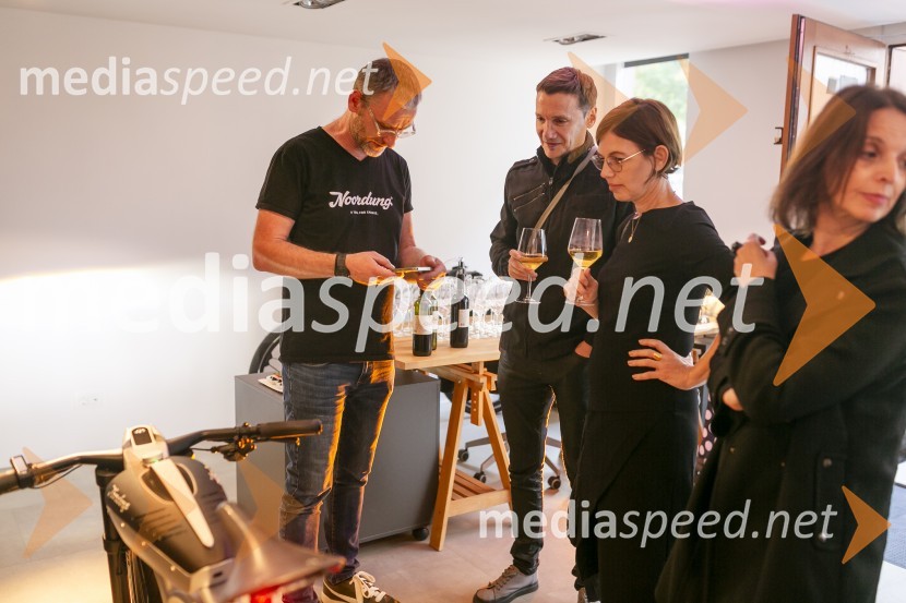 Odprtje kolesarske trgovine Noordung Store v središču Ljubljane