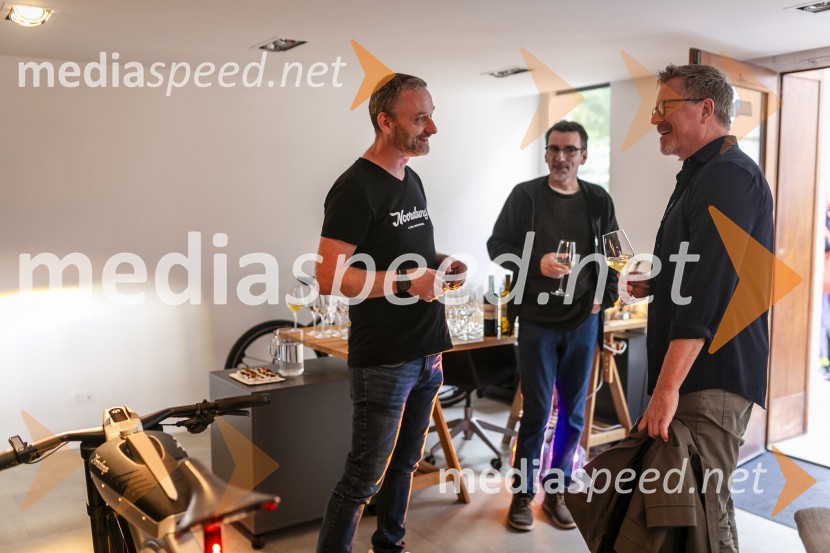 Odprtje kolesarske trgovine Noordung Store v središču Ljubljane