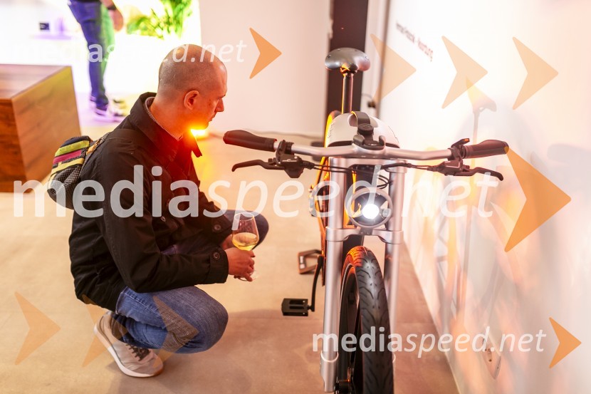 Odprtje kolesarske trgovine Noordung Store v središču Ljubljane