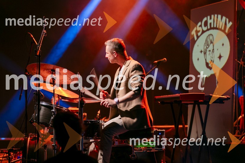 15. obletnica Kina Šiška z glasbeno skupino Freekind