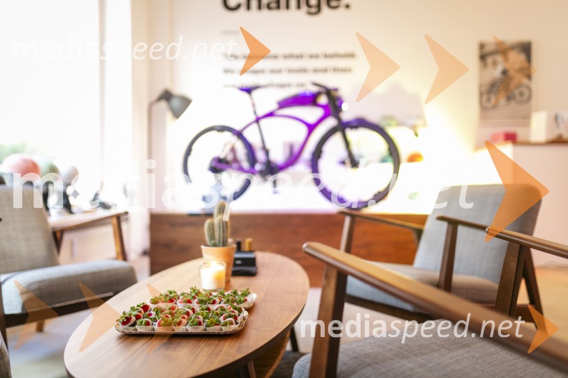 Odprtje kolesarske trgovine Noordung Store v središču Ljubljane