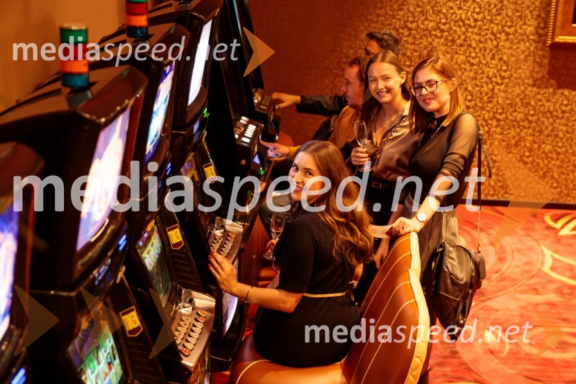 Svečana otvoritev Grand Casino Mons Ljubljana