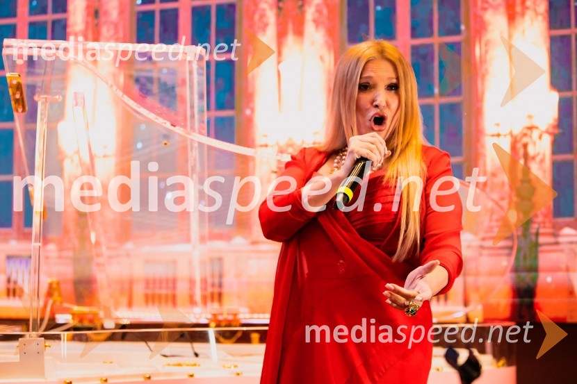  Helena Blagne, pevkaSvečana otvoritev Grand Casino Mons Ljubljana