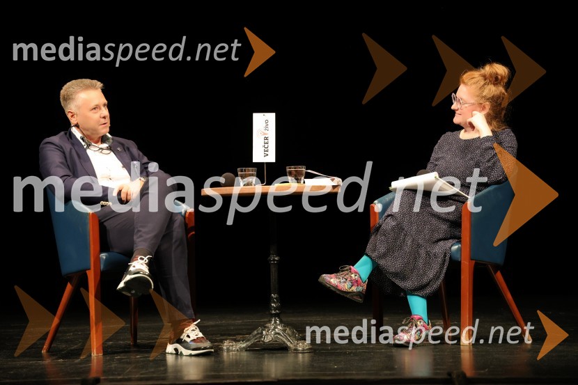 prof. dr. Uroš Ahčan, specialist plastične kirurgije;  Maja Furman, pravljičarka, pripovedovalkaVečer v živo: dr. Uroš Ahčan