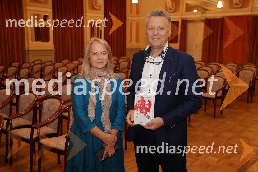  Marija  Miličevič, marketing, Večer; prof. dr. Uroš Ahčan, specialist plastične kirurgijeVečer v živo: dr. Uroš Ahčan