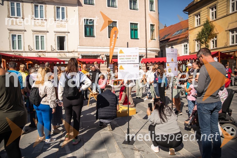 Družabne igre na Glavnem trguDan krajevnih skupnosti MOK 2024