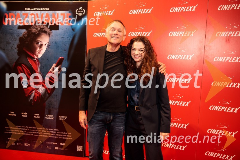  Janez Burger, režiser;  Diana  Kolenc, igralkaPremiera slovenskega filma Opazovanje, Cineplexx Ljubljana