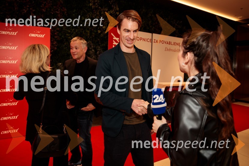  Jure Henigman, igralecPremiera slovenskega filma Opazovanje, Cineplexx Ljubljana