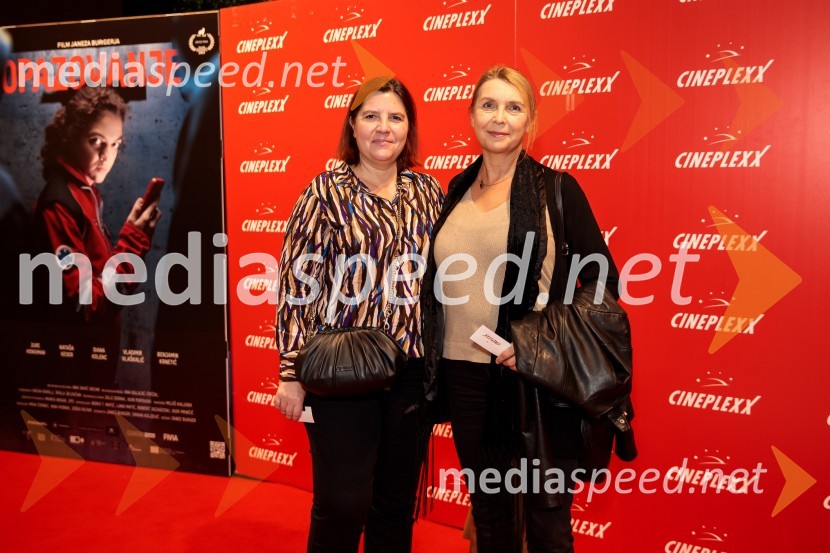  Teja Pelko, novinarka;  Darja Reichman, igralkaPremiera slovenskega filma Opazovanje, Cineplexx Ljubljana