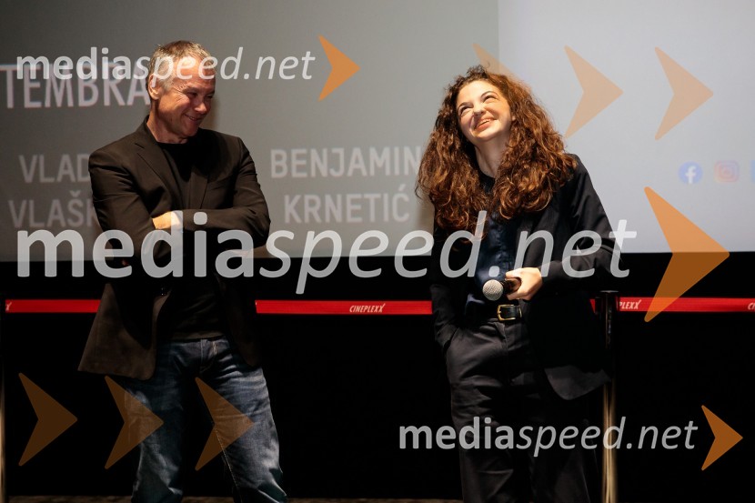  Janez Burger, režiser;  Diana  Kolenc, igralkaPremiera slovenskega filma Opazovanje, Cineplexx Ljubljana