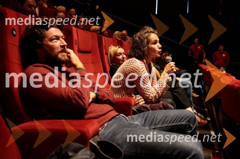  ... ;  Nataša Bučar, direktorica, Slovenski filmski center;  ... Premiera slovenskega filma Opazovanje, Cineplexx Ljubljana