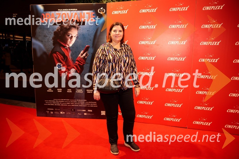  Teja Pelko, novinarkaPremiera slovenskega filma Opazovanje, Cineplexx Ljubljana