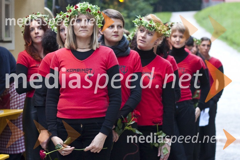 Ženski pevski zbor KombinatPodelitev nagrade Kresnik