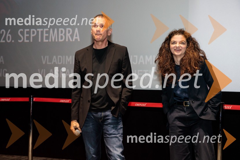 Janez Burger, režiser;  Diana  Kolenc, igralkaPremiera slovenskega filma Opazovanje, Cineplexx Ljubljana