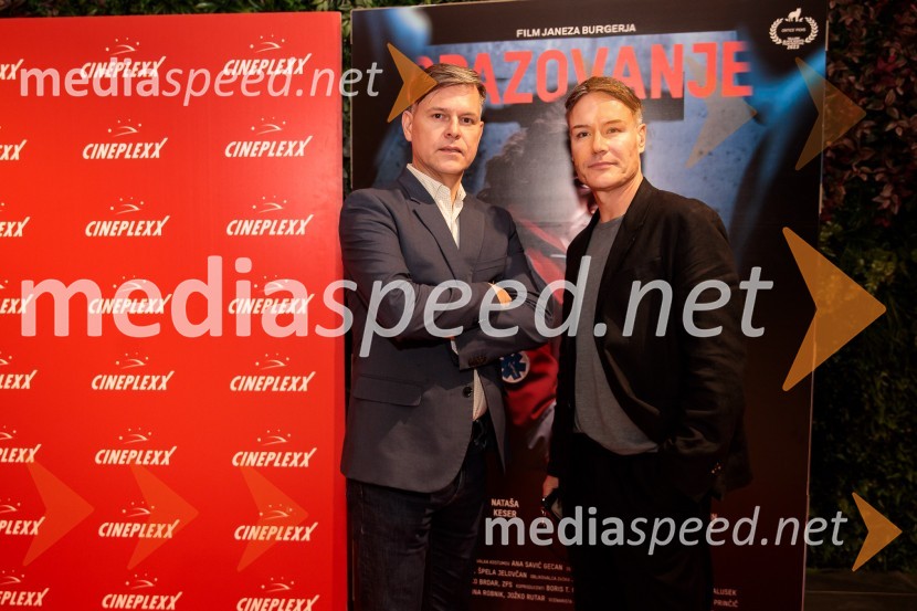 Toni Tovornik, generalni sekretar na Ministrstvu za kulturo;  Saša Krajnc, TV Voditelj, RTVPremiera slovenskega filma Opazovanje, Cineplexx Ljubljana