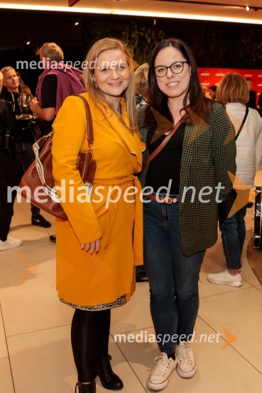  Alma Rahne, novinarka;  Medeja  Medved, Cankarjev domPremiera slovenskega filma Opazovanje, Cineplexx Ljubljana