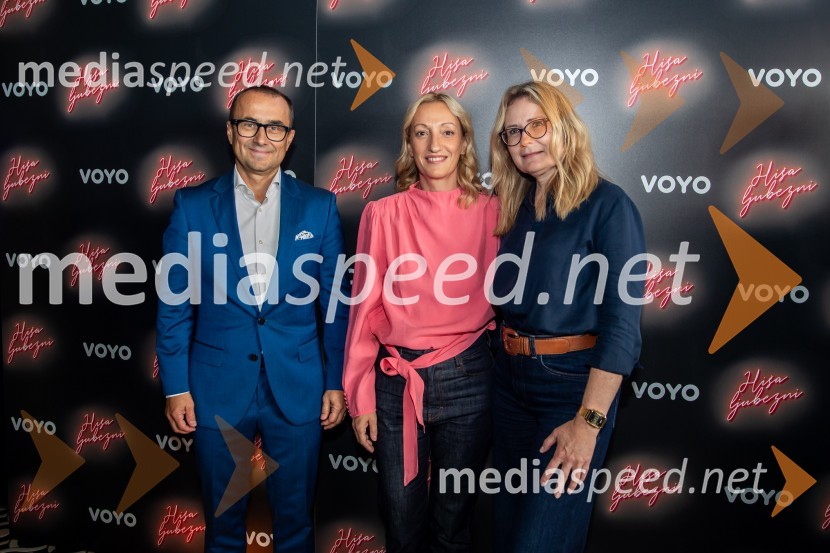 Aleš Muhič, direktor trženja PRO PLUS;  Stella Litou, direktorica, PRO PLUS in RTL Hrvaška;  Danica Knego, programska direktorica PRO PLUSEkskluzivna premiera nove serije Hiša ljubezni